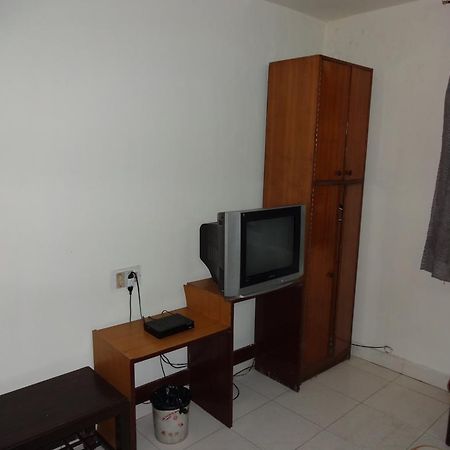 Hotel Elegant International Yeni Delhi Dış mekan fotoğraf